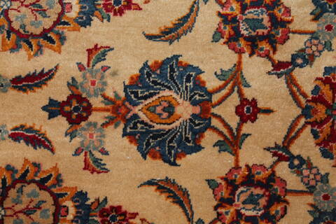 Kashan White Hand Knotted 90 X 1211  Area Rug 400-16954 Image 16