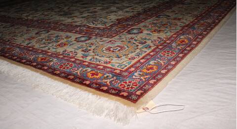 Kashan White Hand Knotted 90 X 1211  Area Rug 400-16954 Image 1