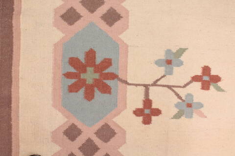 Gabbeh White Hand Knotted 92 X 121  Area Rug 400-16999 Image 10