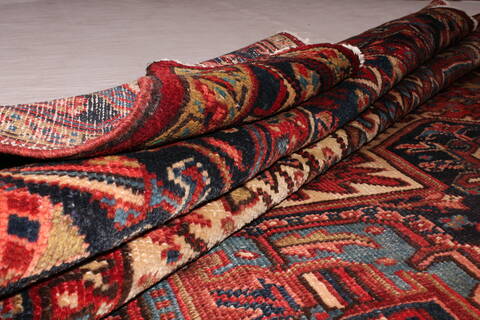 Heriz Red Hand Knotted 811 X 119  Area Rug 400-17018 Image 18