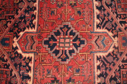 Heriz Red Hand Knotted 101 X 137  Area Rug 400-17072 Image 13