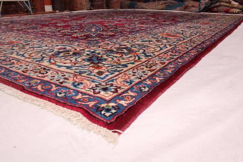 Yazd Red Hand Knotted 101 X 136  Area Rug 400-17097 Image 8