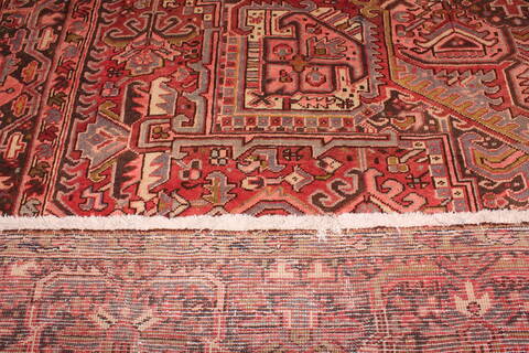 Heriz Red Hand Knotted 911 X 129  Area Rug 400-17112 Image 10