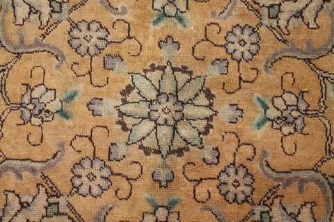 Tabriz Purple Square Hand Knotted 97 X 102  Area Rug 400-17119 Image 9