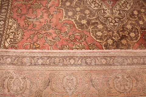 Tabriz Red Hand Knotted 910 X 130  Area Rug 400-17129 Image 15