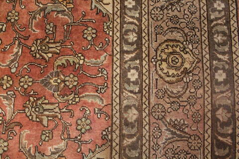 Tabriz Red Hand Knotted 910 X 130  Area Rug 400-17129 Image 11