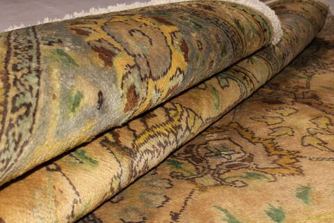 Tabriz Beige Square Hand Knotted 98 X 910  Area Rug 400-17157 Image 11