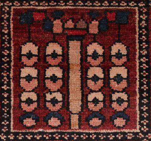 Bakhtiar Red Hand Knotted 102 X 1311  Area Rug 400-17160 Image 12