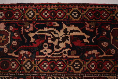 Bakhtiar Red Hand Knotted 102 X 1311  Area Rug 400-17160 Image 29