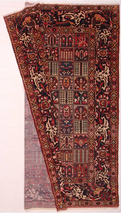 Bakhtiar Red Hand Knotted 102 X 1311  Area Rug 400-17160 Image 4