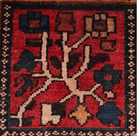 Bakhtiar Red Hand Knotted 102 X 1311  Area Rug 400-17160 Image 6