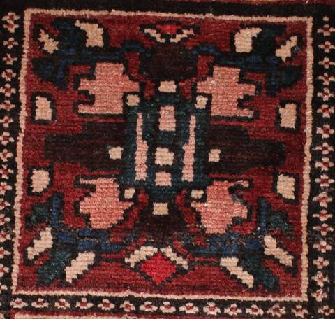 Bakhtiar Red Hand Knotted 102 X 1311  Area Rug 400-17160 Image 8