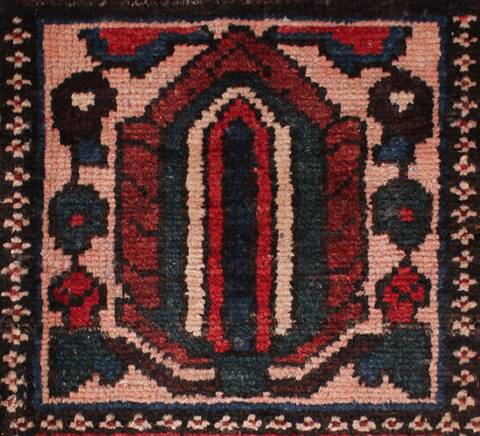 Bakhtiar Red Hand Knotted 102 X 1311  Area Rug 400-17160 Image 9