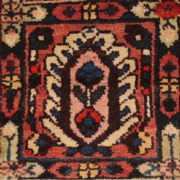 Bakhtiar Brown Hand Knotted 105 X 131  Area Rug 400-17170 Image 12