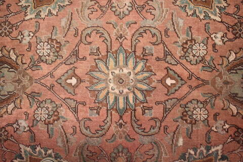 Tabriz Purple Square Hand Knotted 101 X 113  Area Rug 400-17190 Image 15