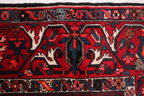 Bakhtiar Red Hand Knotted 102 X 1210  Area Rug 400-17208 Image 7