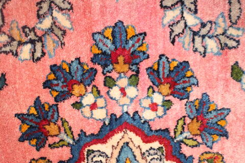 Kerman Purple Hand Knotted 87 X 119  Area Rug 400-17219 Image 33