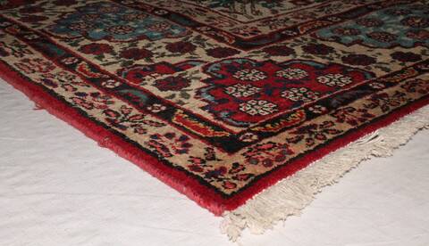 Khoy Red Hand Knotted 94 X 126  Area Rug 400-17230 Image 17