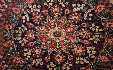 Khoy Red Hand Knotted 94 X 126  Area Rug 400-17230 Image 8