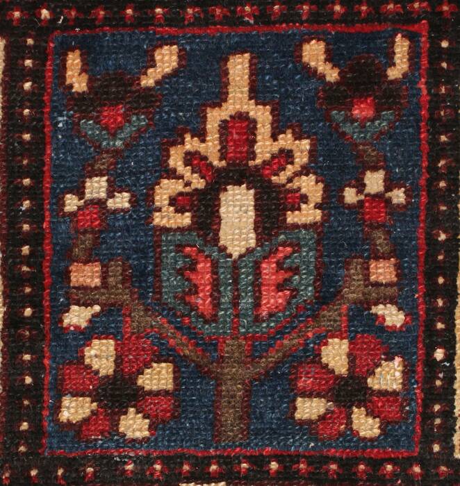 Bakhtiar Blue Square Hand Knotted 103 X 108  Area Rug 400-17259 Image 12