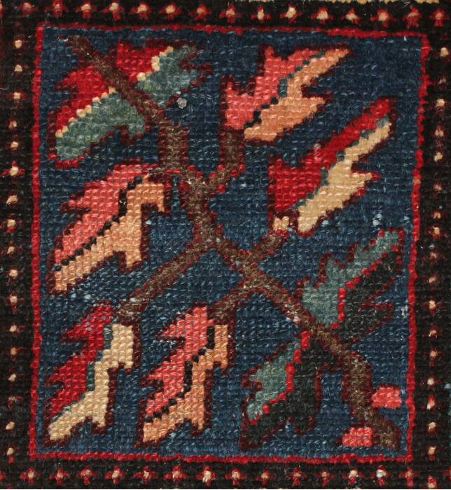 Bakhtiar Blue Square Hand Knotted 103 X 108  Area Rug 400-17259 Image 15