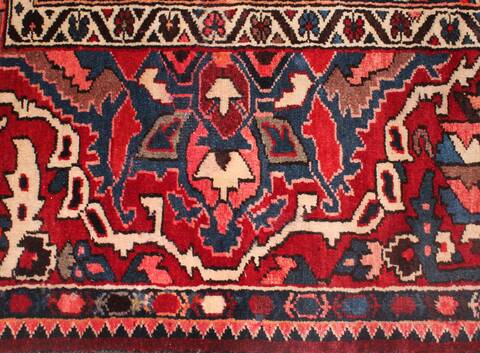 Bakhtiar Red Hand Knotted 911 X 124  Area Rug 400-17262 Image 10