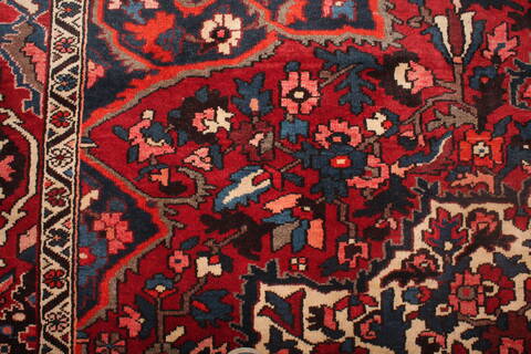 Bakhtiar Red Hand Knotted 911 X 124  Area Rug 400-17262 Image 18