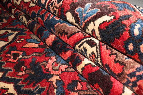 Bakhtiar Red Hand Knotted 911 X 124  Area Rug 400-17262 Image 21