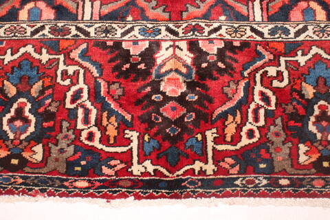 Bakhtiar Red Hand Knotted 911 X 124  Area Rug 400-17262 Image 7