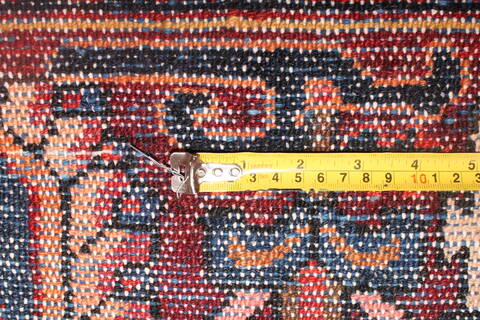 Bakhtiar Red Hand Knotted 120 X 148  Area Rug 400-17293 Image 1