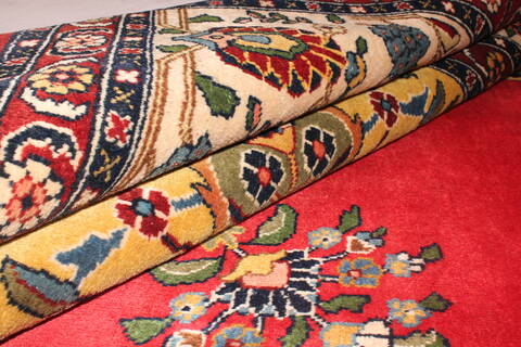 Tabriz Red Hand Knotted 119 X 147  Area Rug 400-17298 Image 5