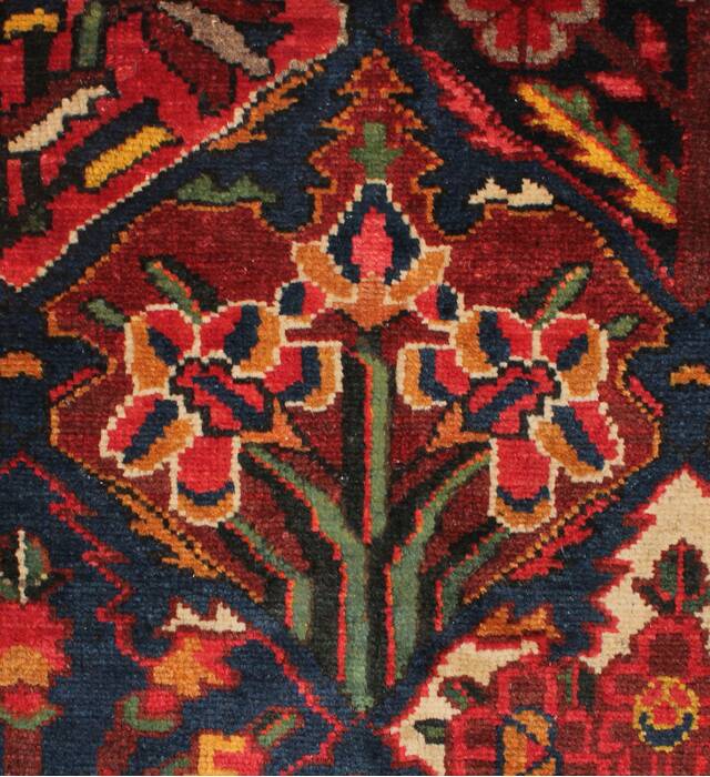 Bakhtiar Brown Hand Knotted 106 X 116  Area Rug 400-17321 Image 15