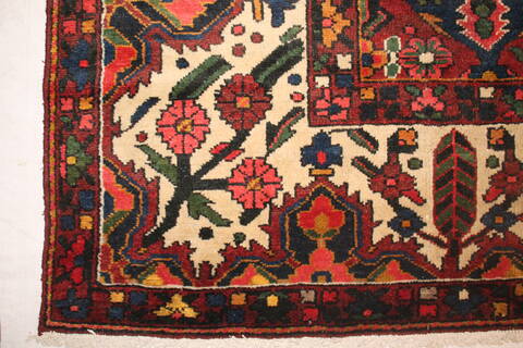 Bakhtiar Brown Hand Knotted 106 X 116  Area Rug 400-17321 Image 7