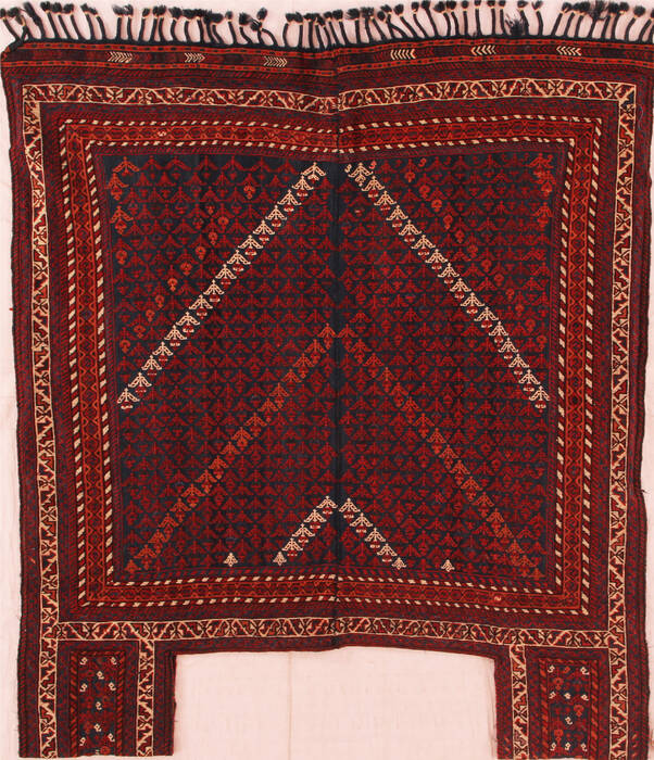 Afshar Red Hand Knotted 43 X 49  Area Rug 400-17336 Image 0