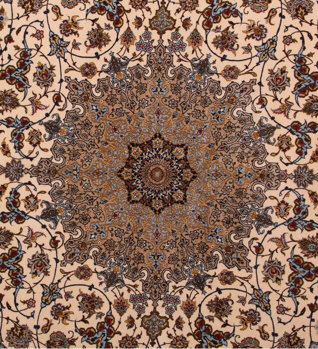 Isfahan White Hand Knotted 911 X 145  Area Rug 400-17352 Image 11