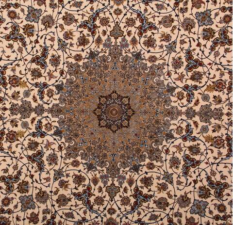 Isfahan White Hand Knotted 911 X 145  Area Rug 400-17352 Image 13