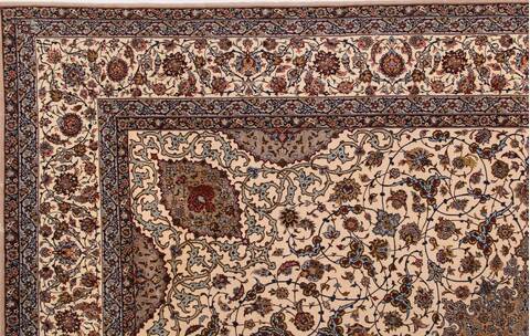 Isfahan White Hand Knotted 911 X 145  Area Rug 400-17352 Image 16