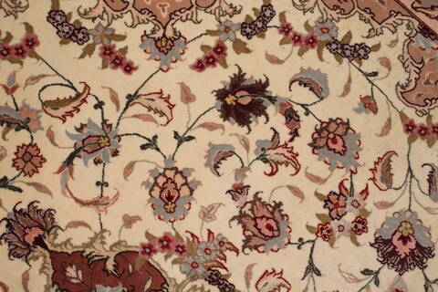 Tabriz Beige Hand Knotted 67 X 101  Area Rug 400-17410 Image 19