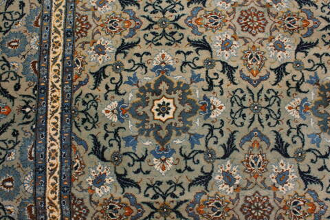 Kashan Beige Hand Knotted 83 X 118  Area Rug 400-17529 Image 3