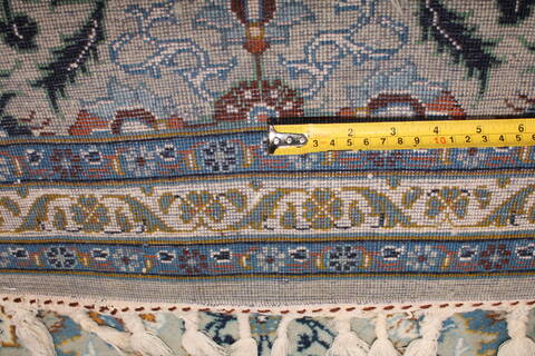 Kashan Beige Hand Knotted 83 X 118  Area Rug 400-17529 Image 8