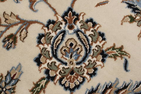 Nain White Hand Knotted 98 X 140  Area Rug 250-21442 Image 13
