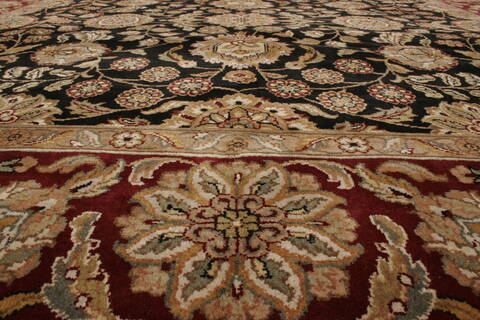 Agra Black Hand Knotted 80 X 102  Area Rug 250-21753 Image 15