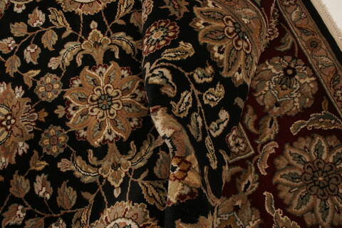 Agra Black Hand Knotted 80 X 102  Area Rug 250-21753 Image 5