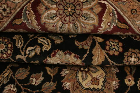 Agra Black Hand Knotted 80 X 102  Area Rug 250-21753 Image 9