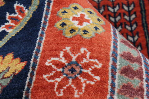Bakhtiar Multicolor Hand Knotted 89 X 116  Area Rug 250-22094 Image 1