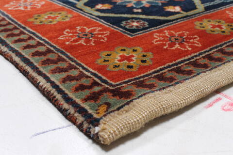 Bakhtiar Multicolor Hand Knotted 89 X 116  Area Rug 250-22094 Image 21