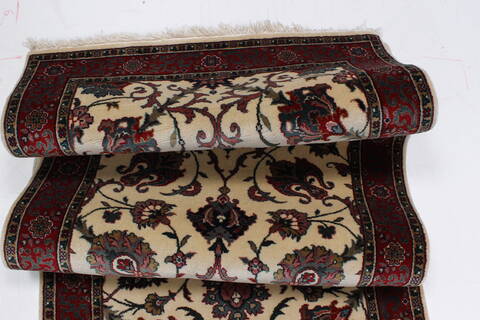 Semnan Beige Hand Knotted 56 X 143  Area Rug 250-22247 Image 10