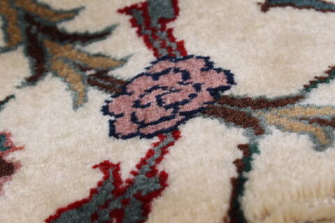 Semnan Beige Hand Knotted 56 X 143  Area Rug 250-22247 Image 6