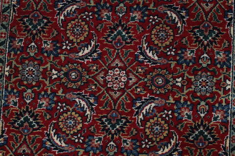 Herati Red Runner Hand Knotted 26 X 135  Area Rug 250-22413 Image 5