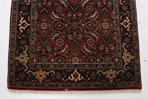 Herati Red Runner Hand Knotted 26 X 135  Area Rug 250-22413 Image 6